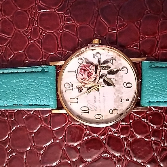 Rose Face Analog Leather Watch mint - Picture 4 of 8
